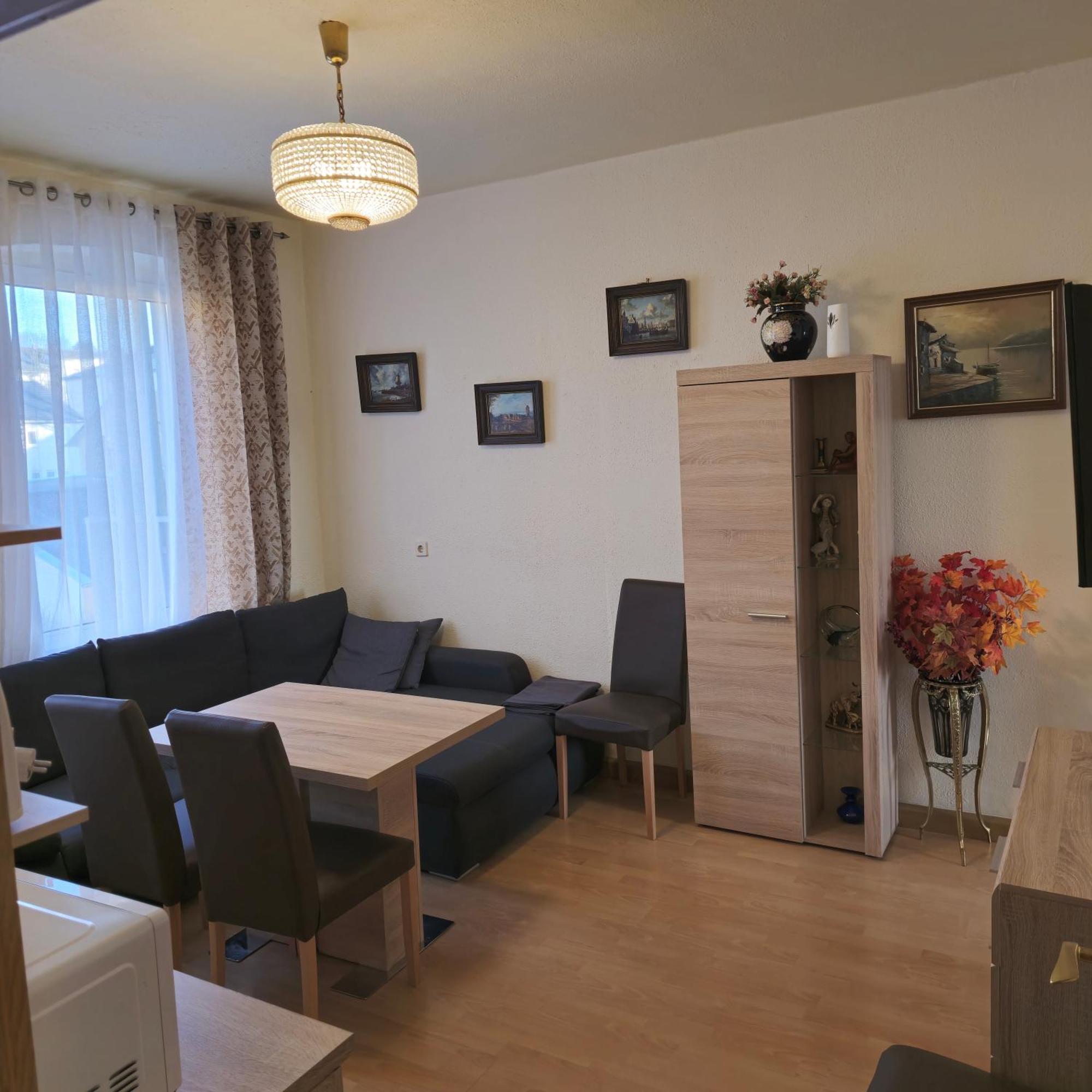 Apartment 5 Gera Bagian luar foto